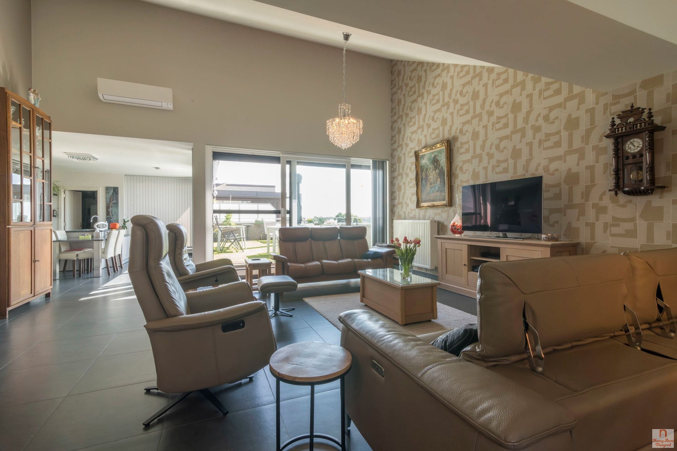 Elegant penthouse met zonneterras in hartje Beringen foto 6