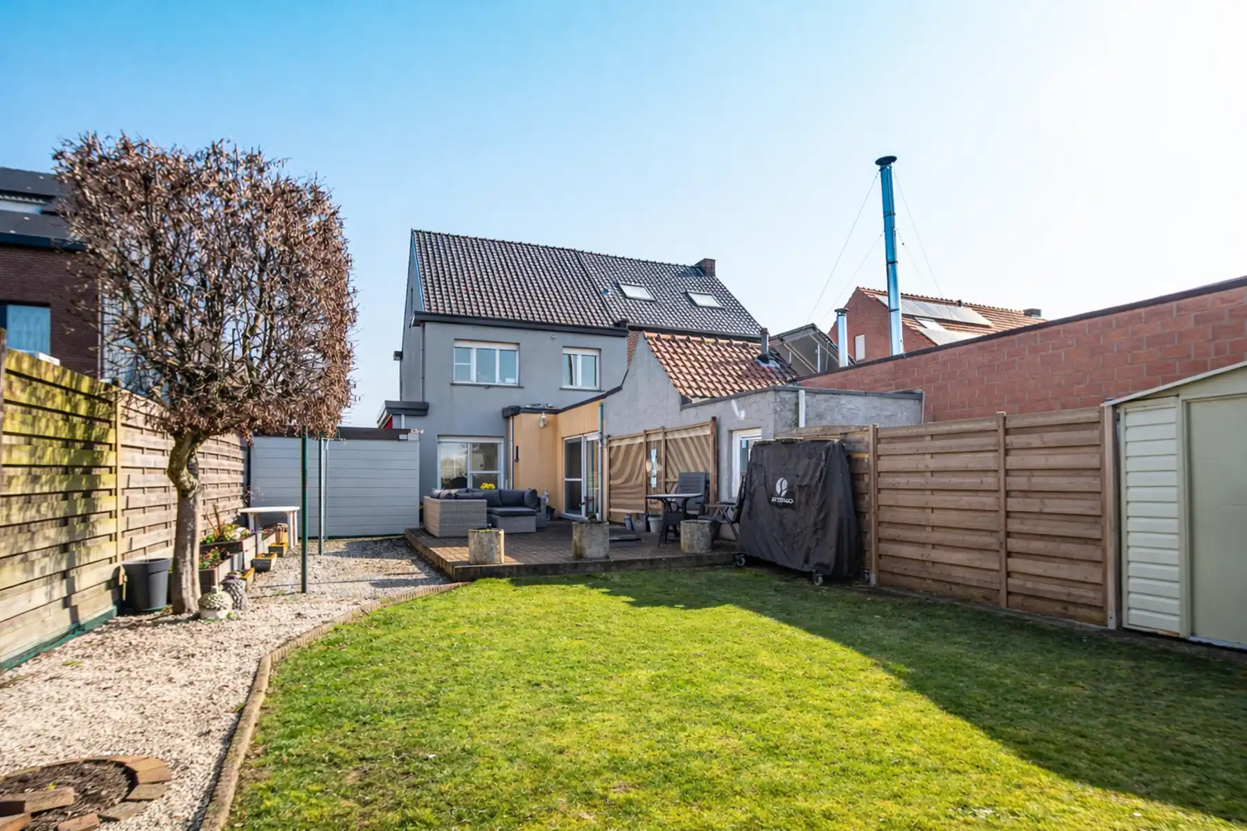 Instapklare HOB met tuin, carport en vlotte verbinding foto 5