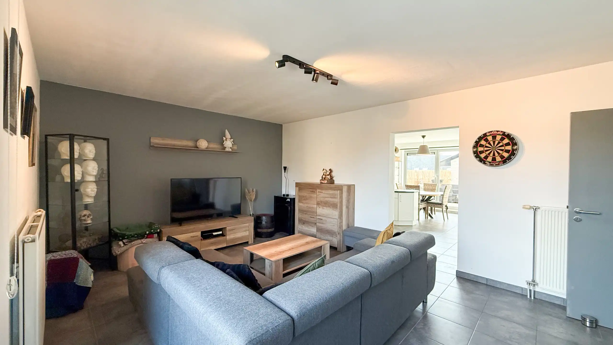 Ruim appartement van 105m² met terras en parking en EPC B! foto 7