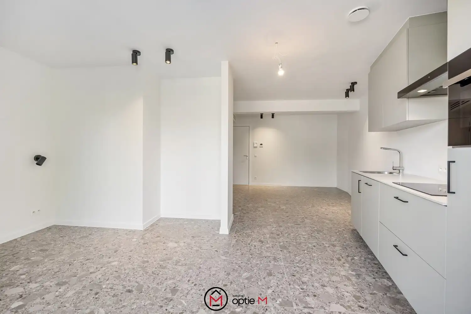 Wonen in het hart van Hasselt – slimme, complete studio foto 4