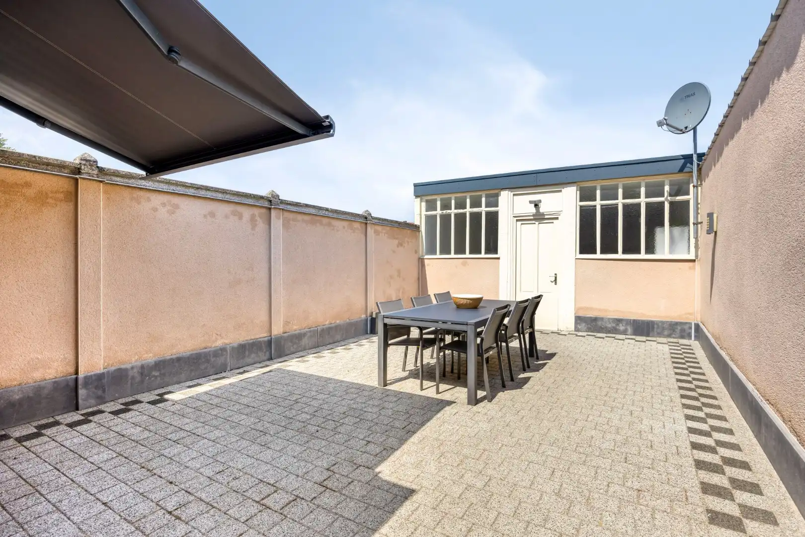 Ruime handelswoning met terras, dubbele garage en 2 parkeerplaatsen in Mol-centrum ! foto 18