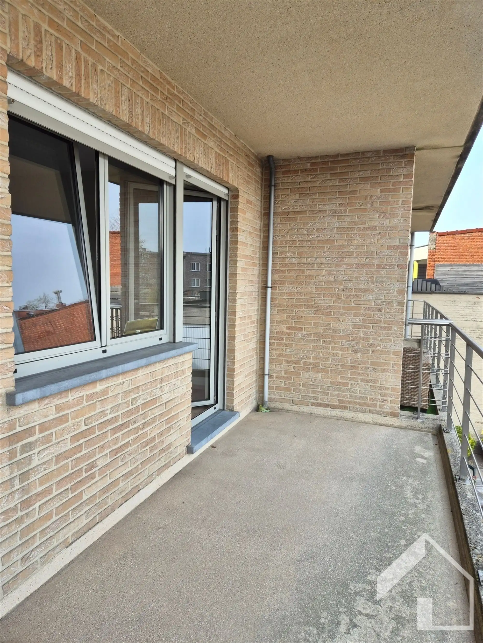 Ruim, energiezuinig appartement met 2 slaapkamers, terras, garage en lift!  foto 15