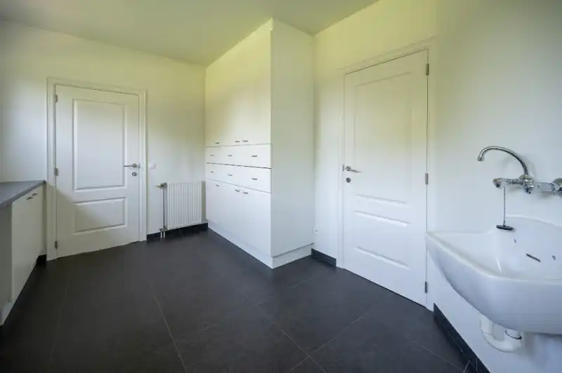 Villa te huur in agrarisch buitengebied van Essen, nabij de grens met Nederland. foto 22