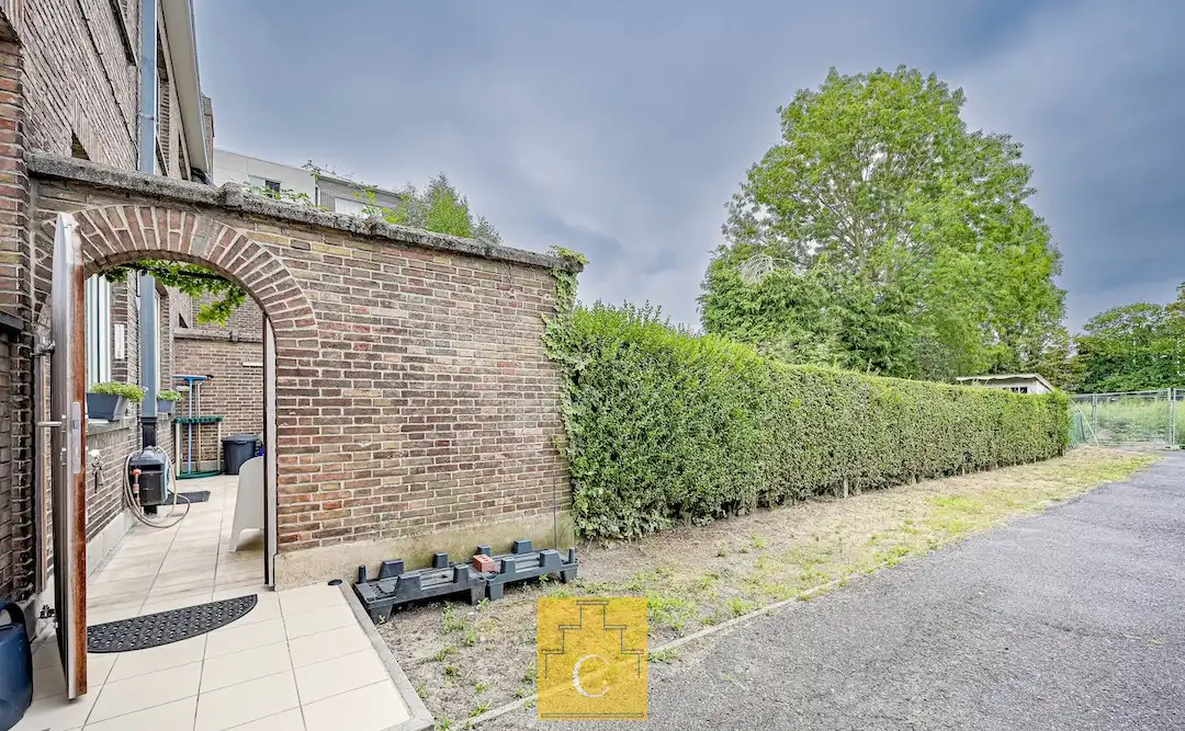 Karaktervolle woning uit 1940 met zuidwest gerichte tuin nabij Brugge foto 14