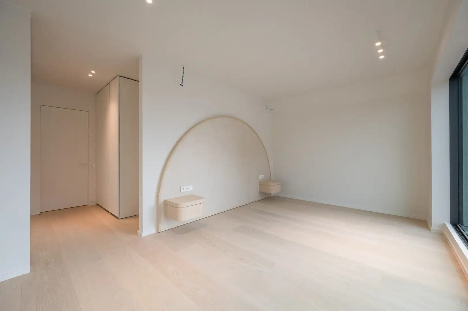 Luxueuze nieuwbouwvilla gelegen aan de rand van het Zoute, op slechts enkele minuten van de zee en het strand. foto 27