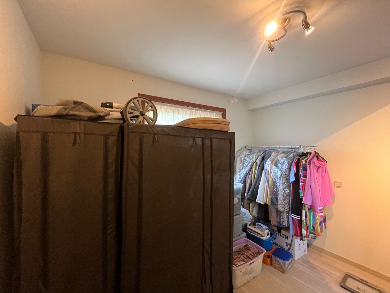 🌇 Stadse charme in Waregem – Appartement met ruimte en potentieel! foto 19