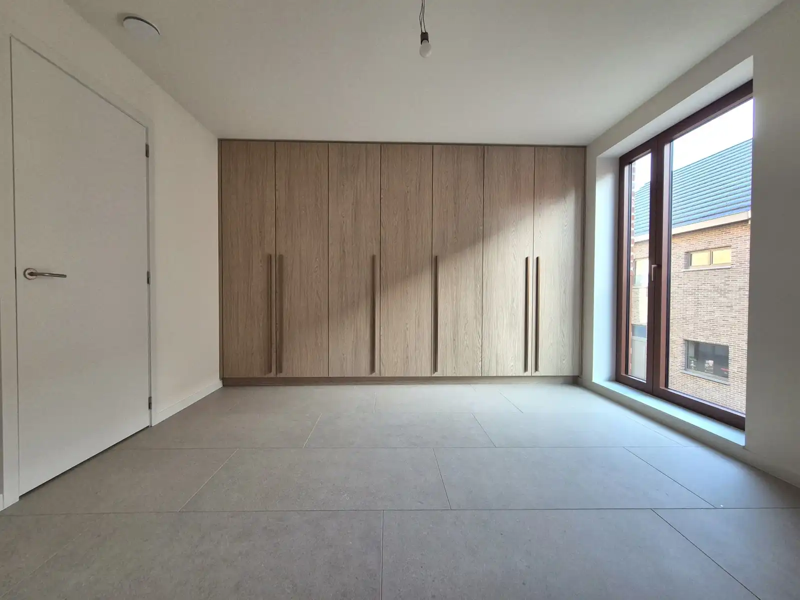 Nieuwbouw beste technieken én afwerking (ingebouwde kasten)! foto 11