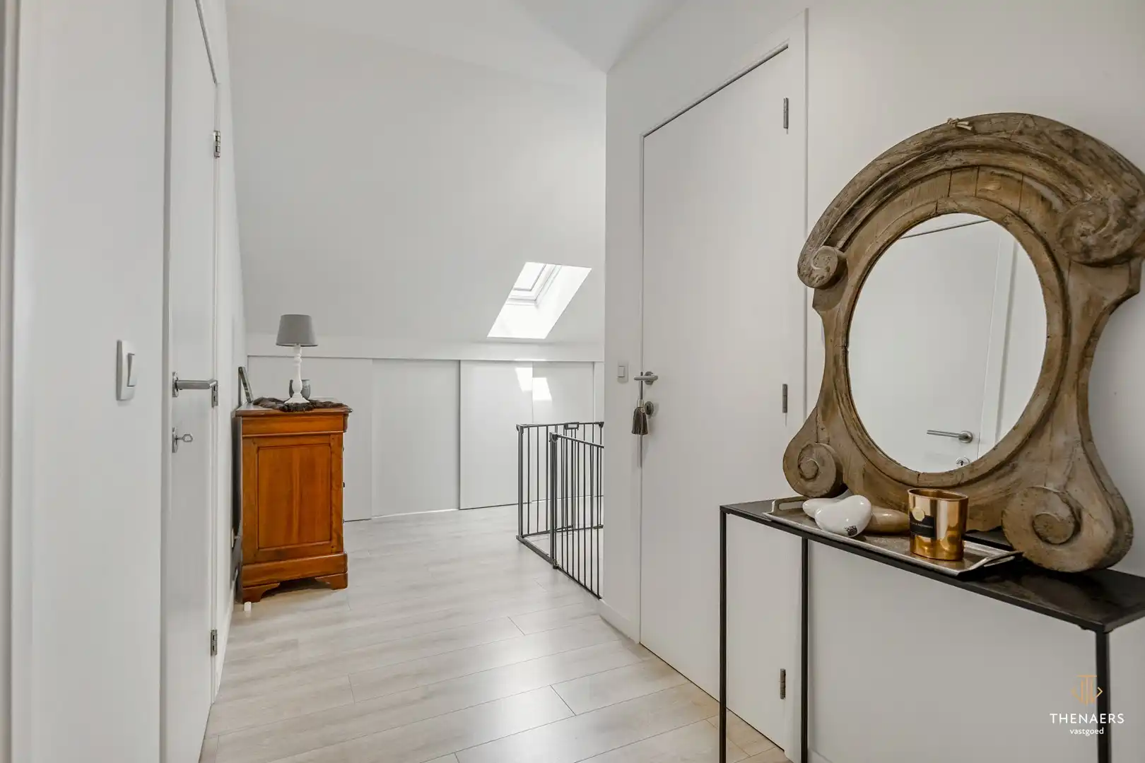Karaktervolle hoevewoning met 3 slaapkamers, gezellige binnenkoer en tuin op een perceel van 370 m². foto 16