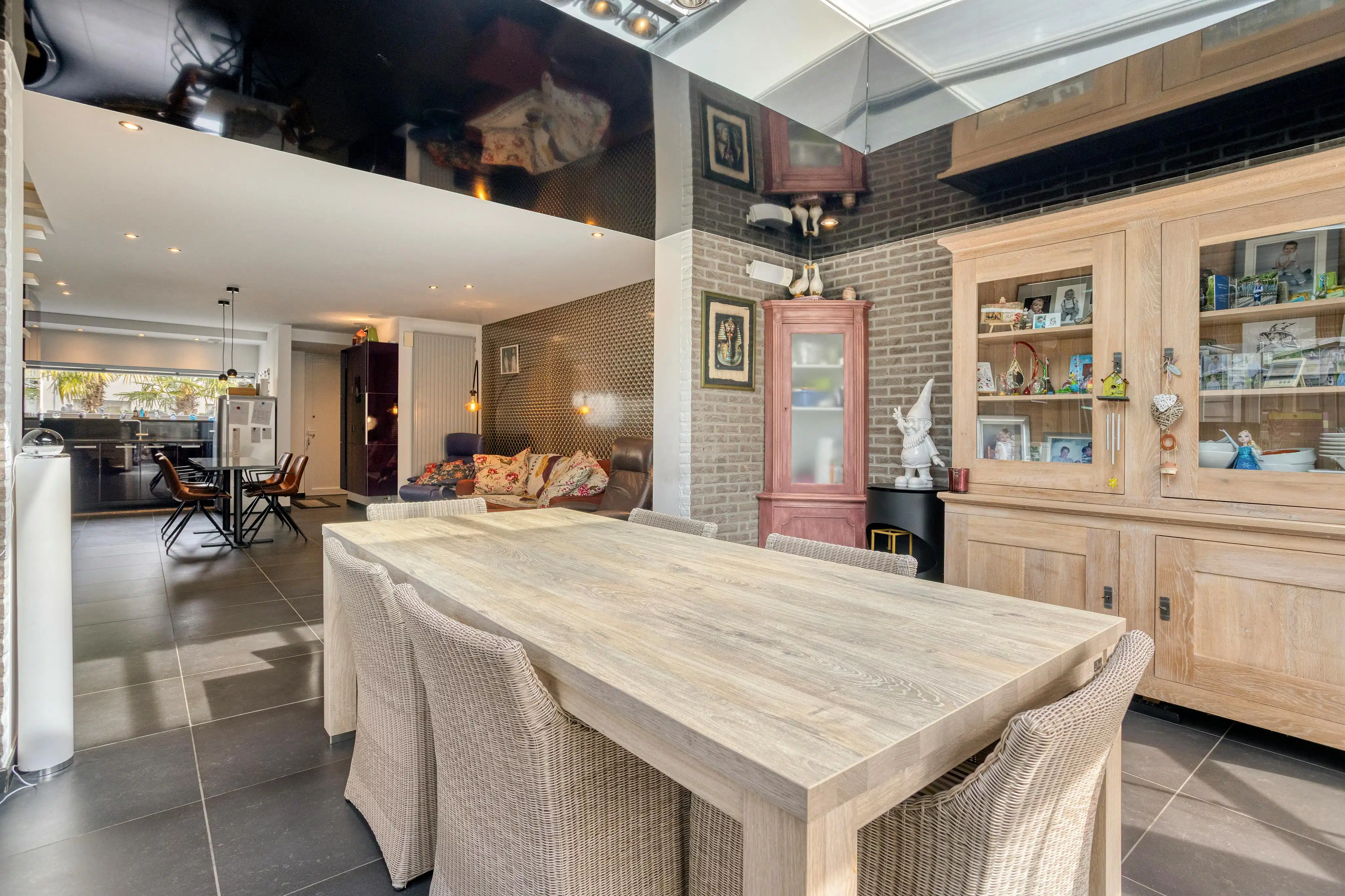 Instapklaar huis te Roeselare foto 9