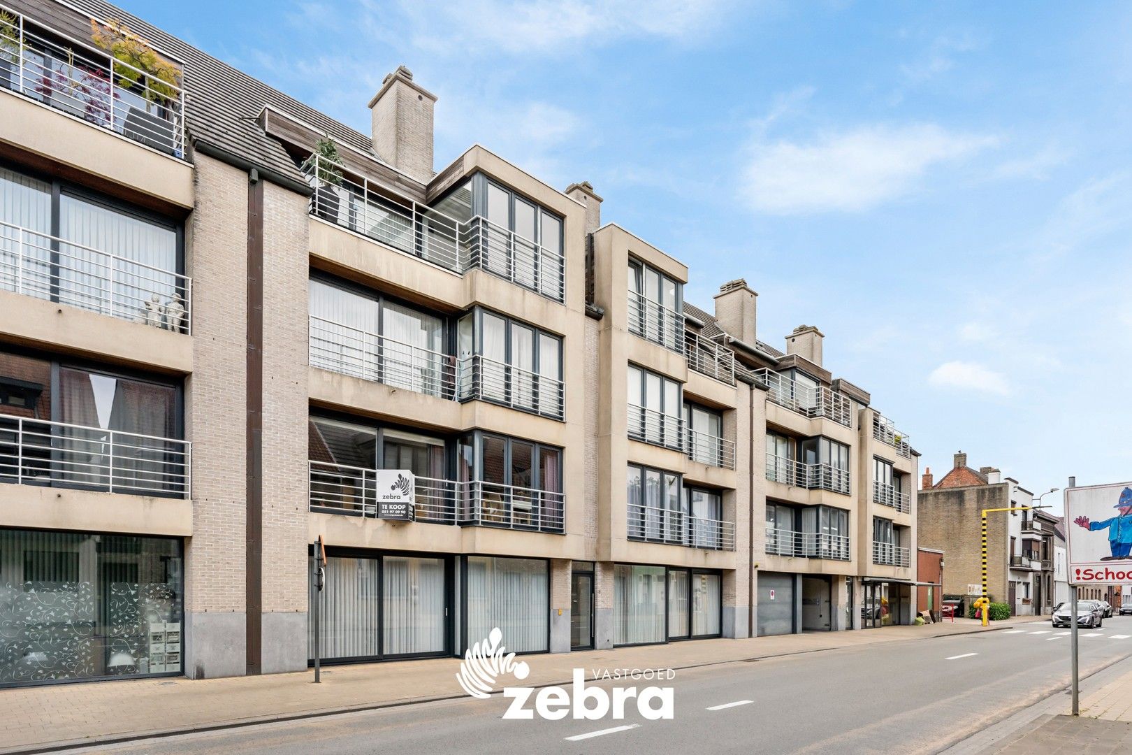 Instapklaar appartement met 2 slaapkamers in het centrum van Oostrozebeke! foto 21