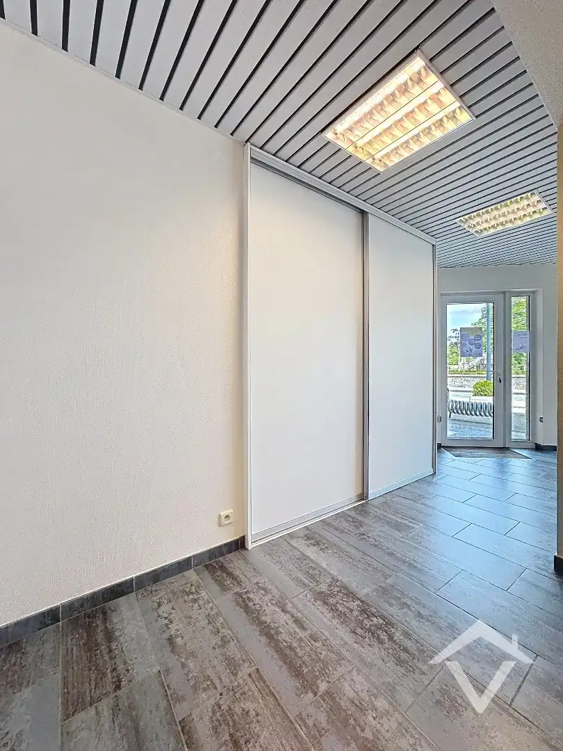 Kantoorruimte te koop in Oudenburg  foto 5
