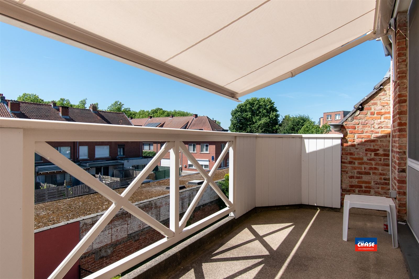 Appartement met 2 slaapkamers, zonnig terras en garagebox foto 3