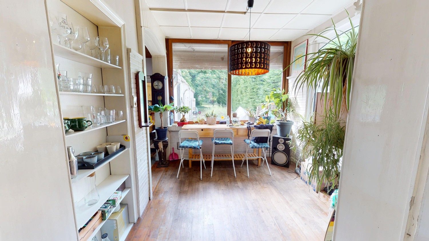 Te koop: Charmante halfopen villa in cottage stijl met ruime tuin en topligging! foto 4