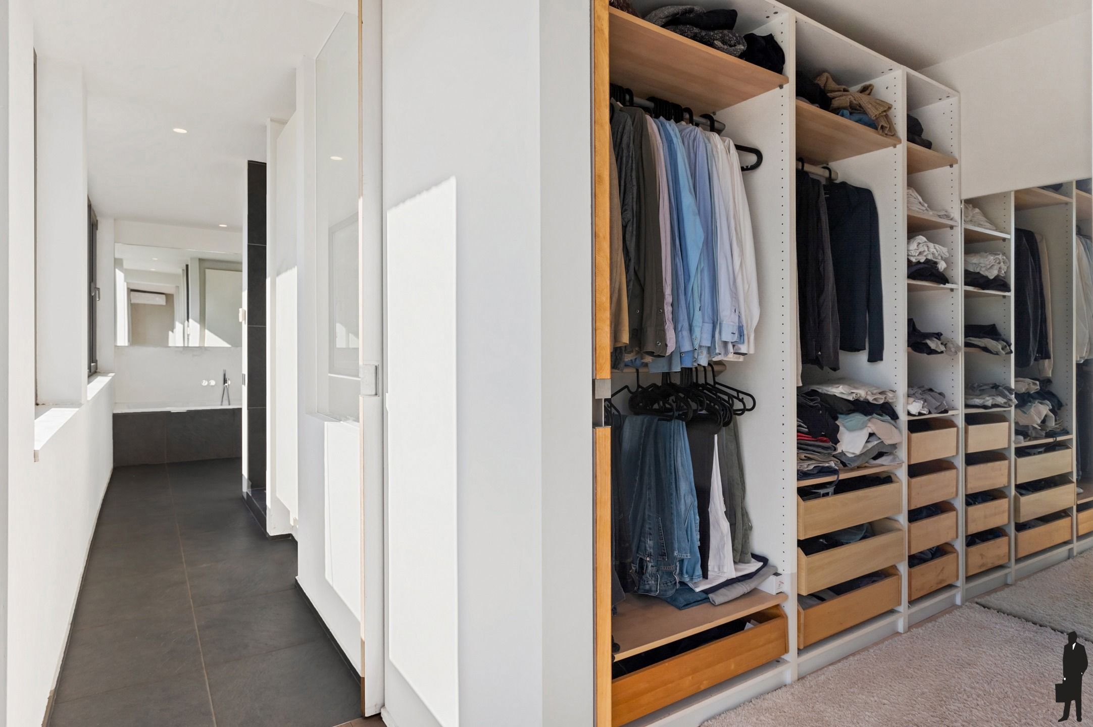 Luxueuze villa te koop in doodlopende straat foto 14