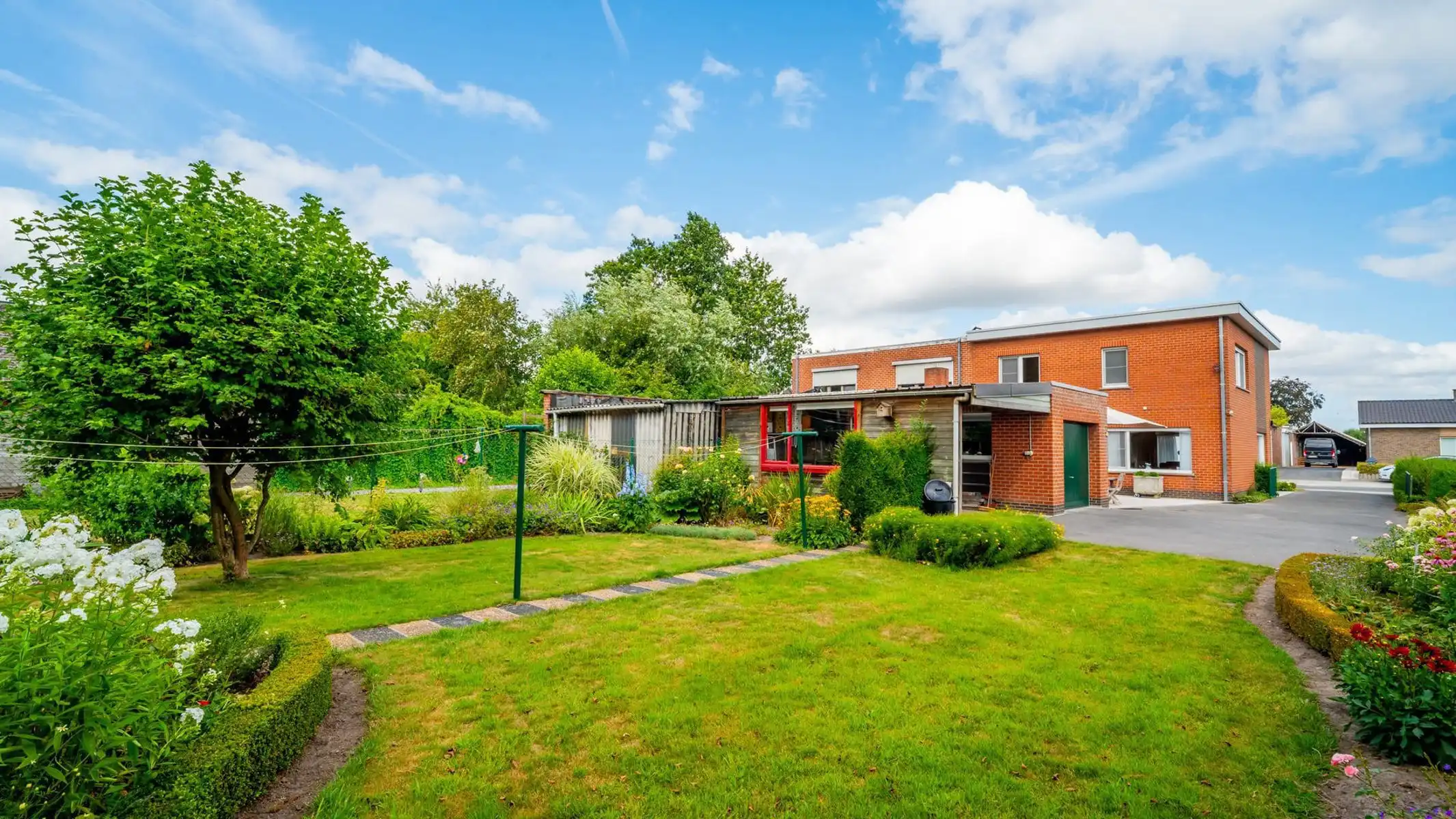 Instapklare woning met 3 slpks en tuin met landelijk zicht foto 25
