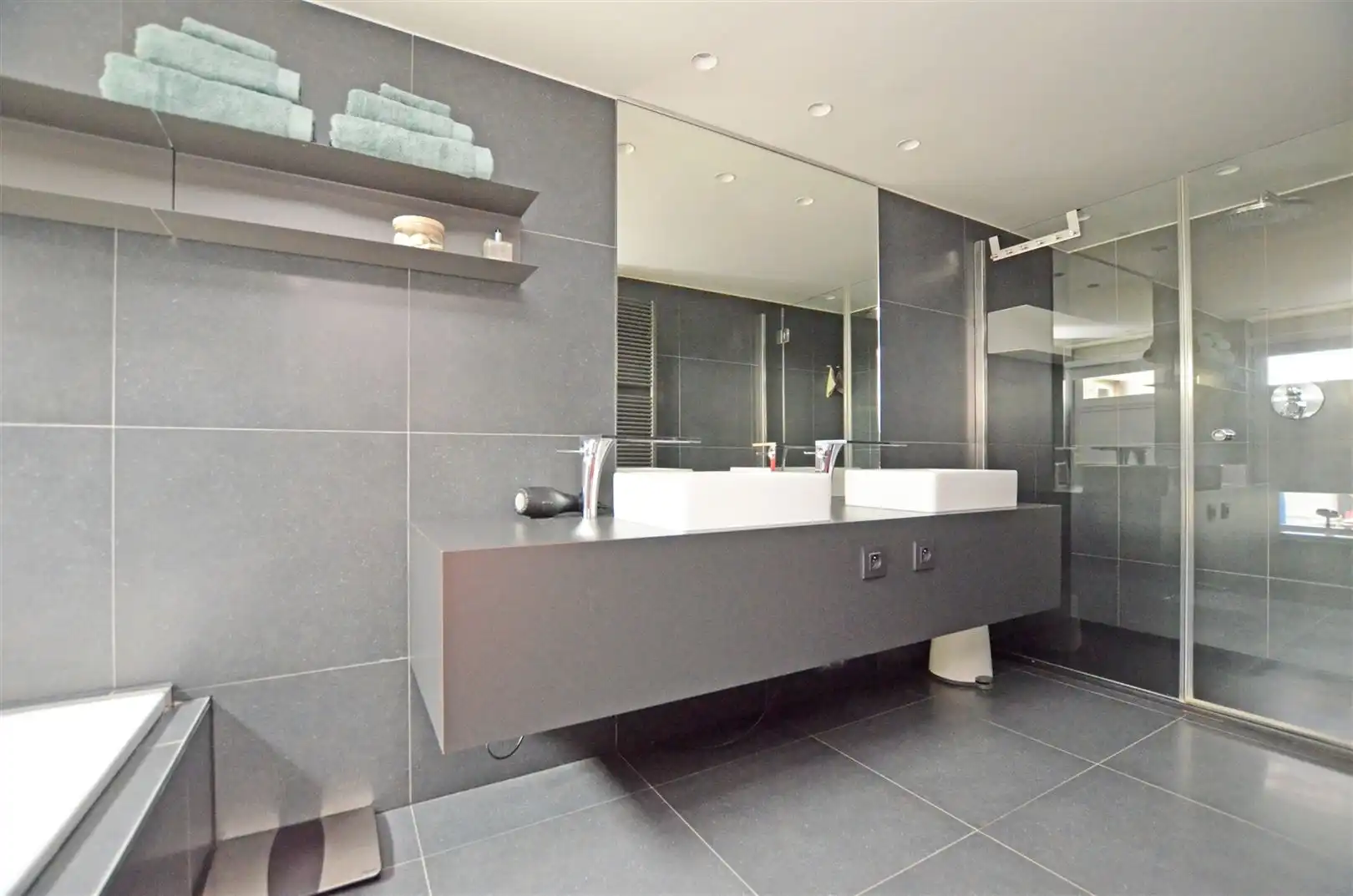 Penthouse op Hollandsveld met ±150m² terras foto 16