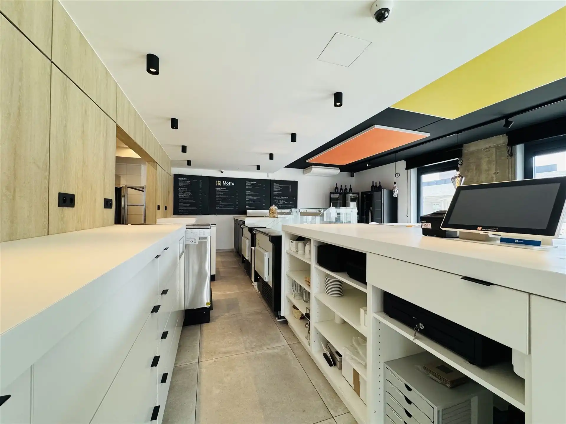 Volledig ingerichte handelszaak! foto 13