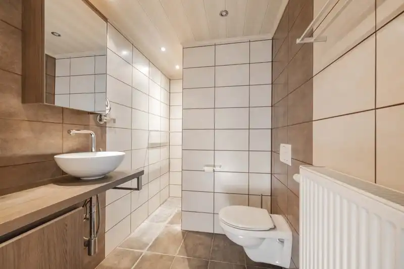 ✨ Instapklaar en vernieuwd appartement met 3 slaapkamers en 2 terrassen in het hart van Wakken! foto 10