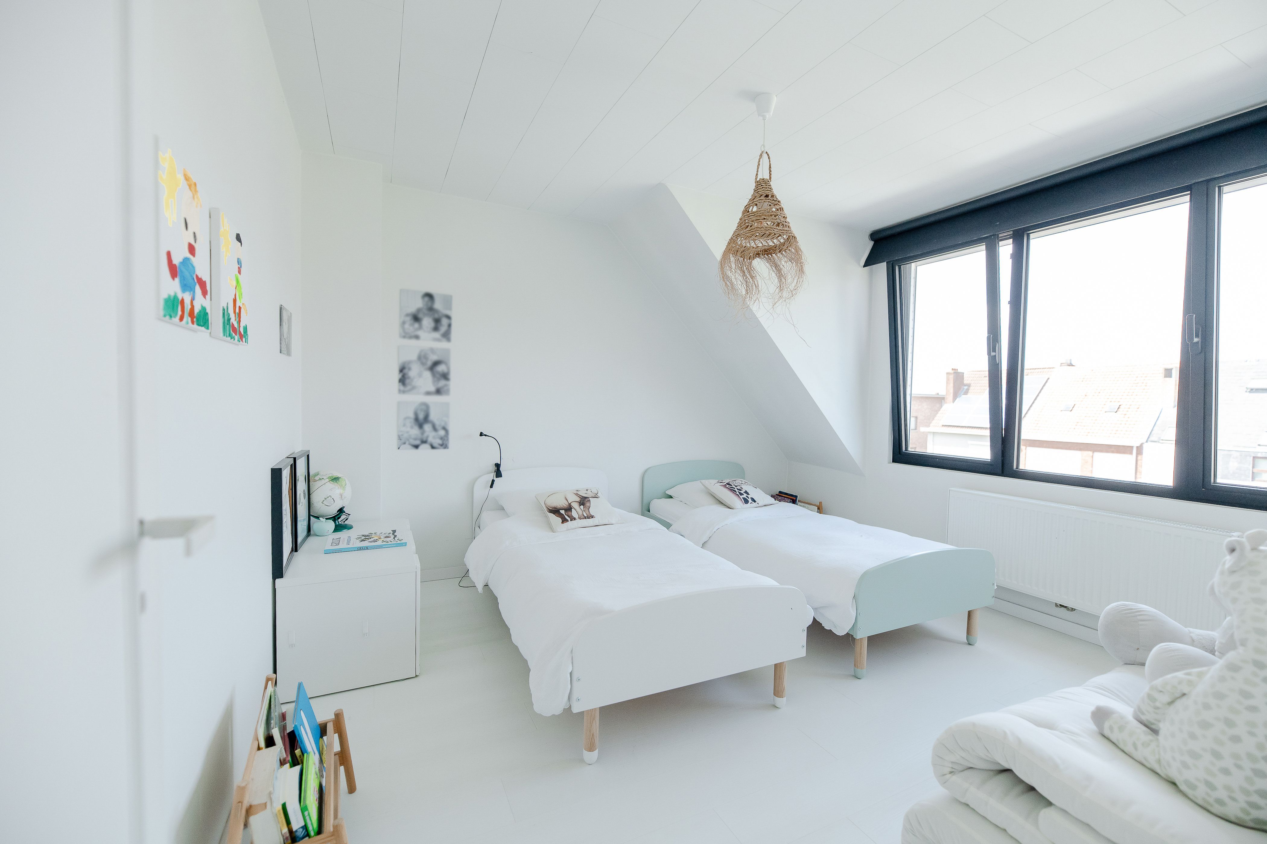 Feelgood woning met 4 slpks, 2 badk en prachtige tuin foto 31