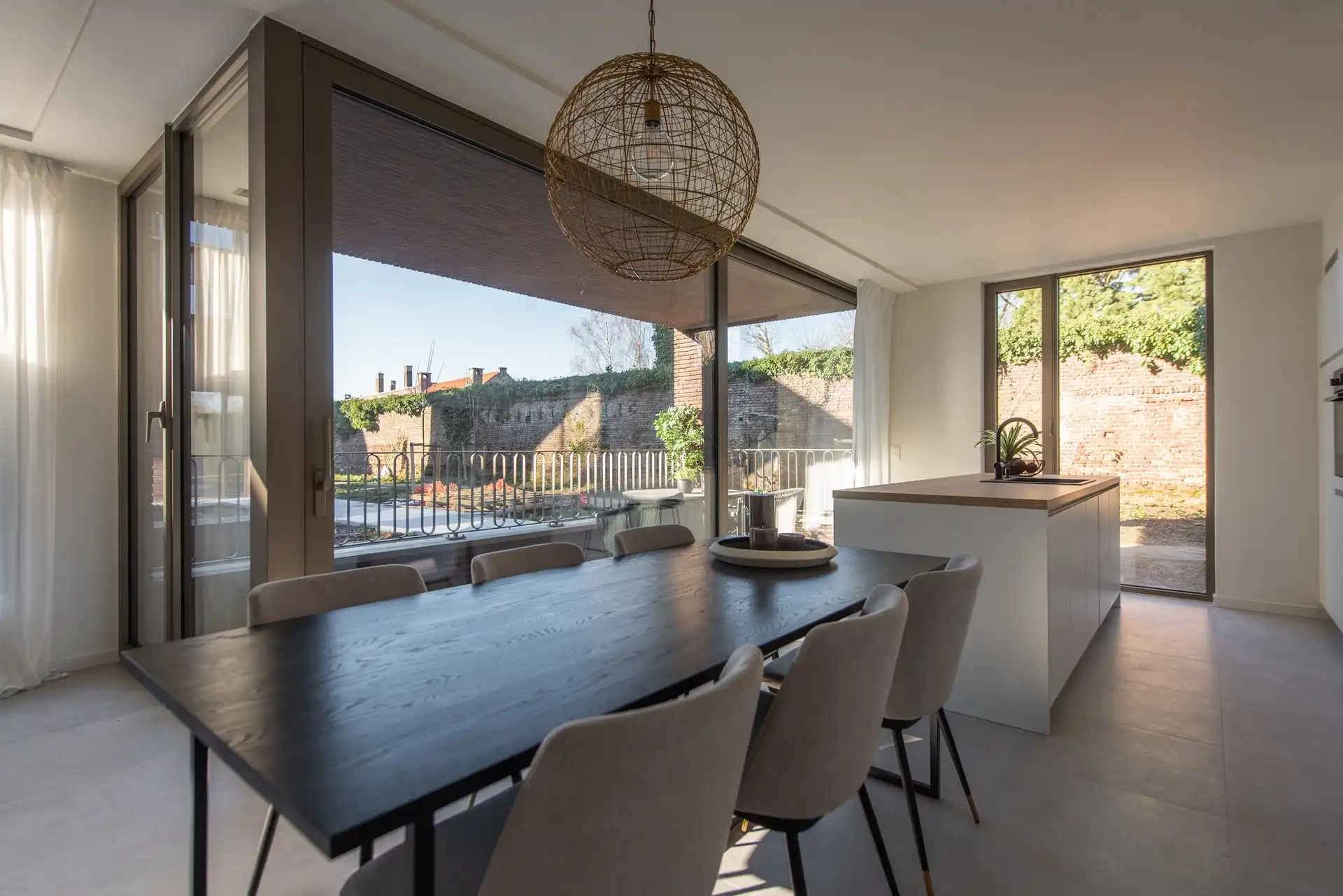 Nieuwbouwappartement met 2 slaapkamers in het charmante Oud-Rekem foto 3