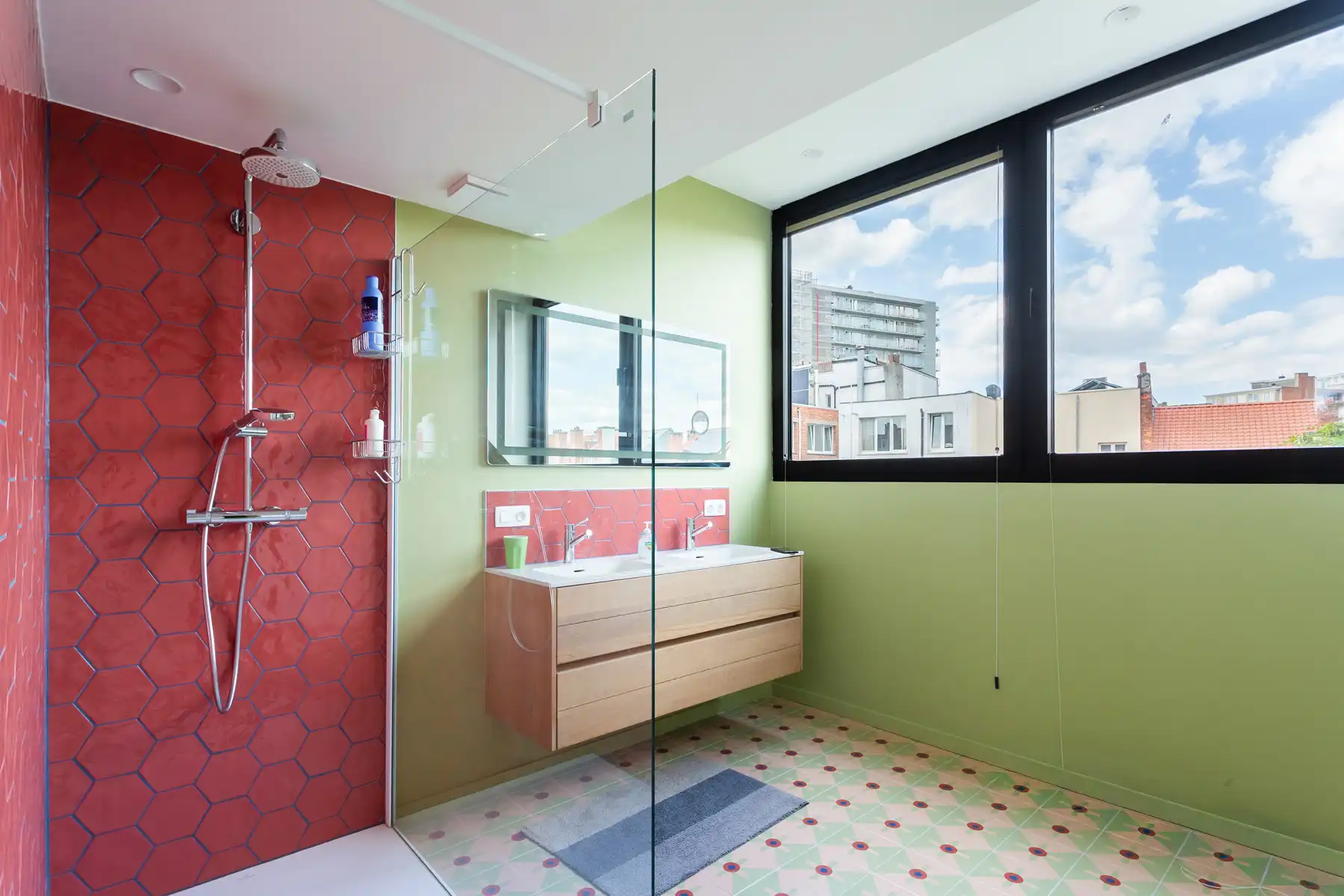 Oud-Berchem | Authentieke herenwoning met 5 slpks + tuin foto 18