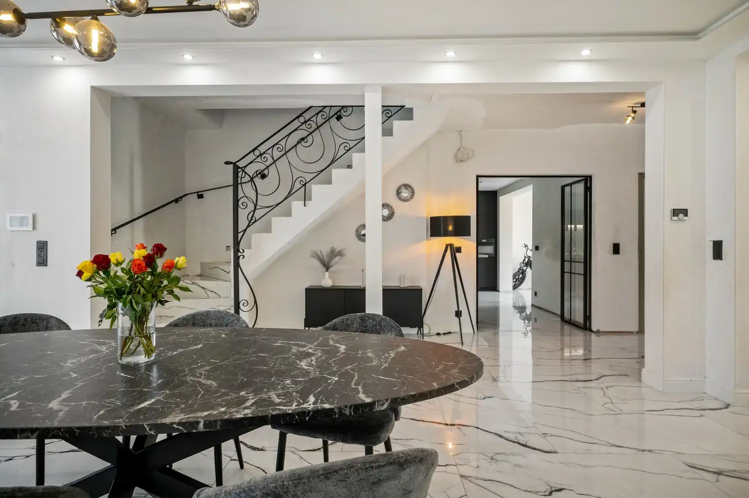 Gerenoveerde woning met 5 slpkrs, en magazijn te Keerbergen foto 7