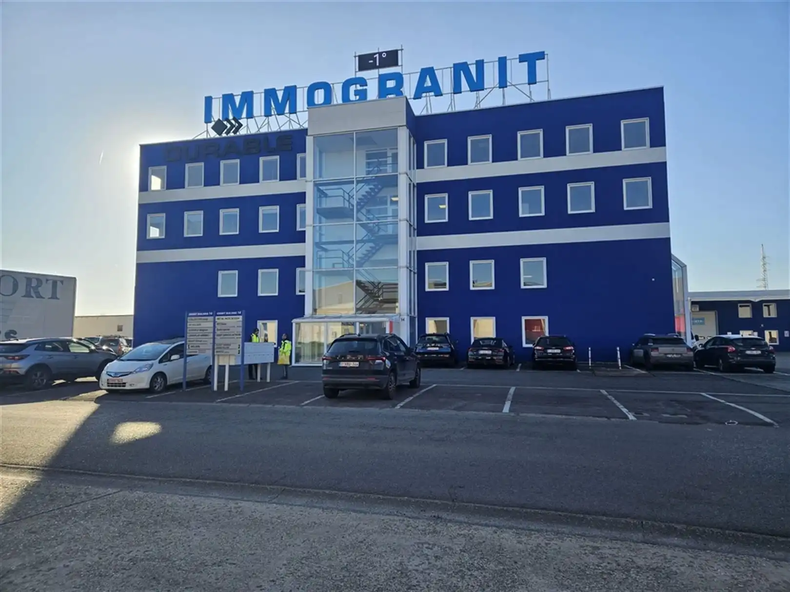 Budgetvriendelijke kantoren langs E40 in Drongen foto 2