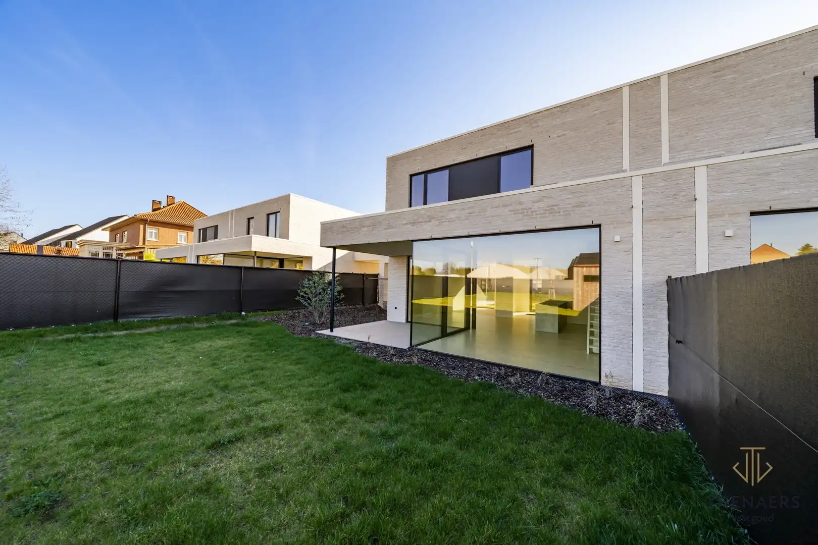 Moderne nieuwbouwwoning met hoogwaardige afwerking in Wilderen (Sint-Truiden). foto 28