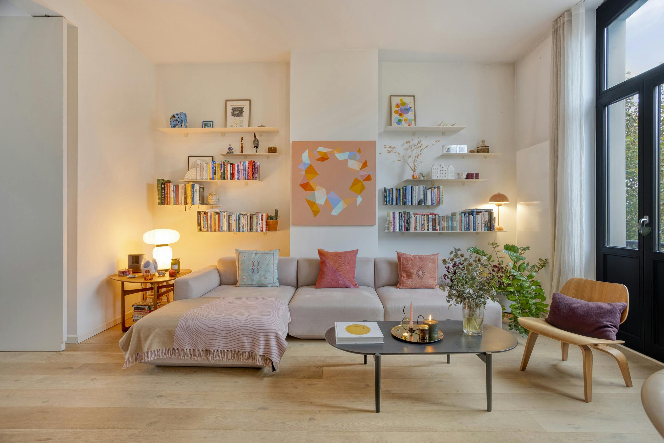 Volledig gerenoveerd appartement in Sint-Gillis foto 2