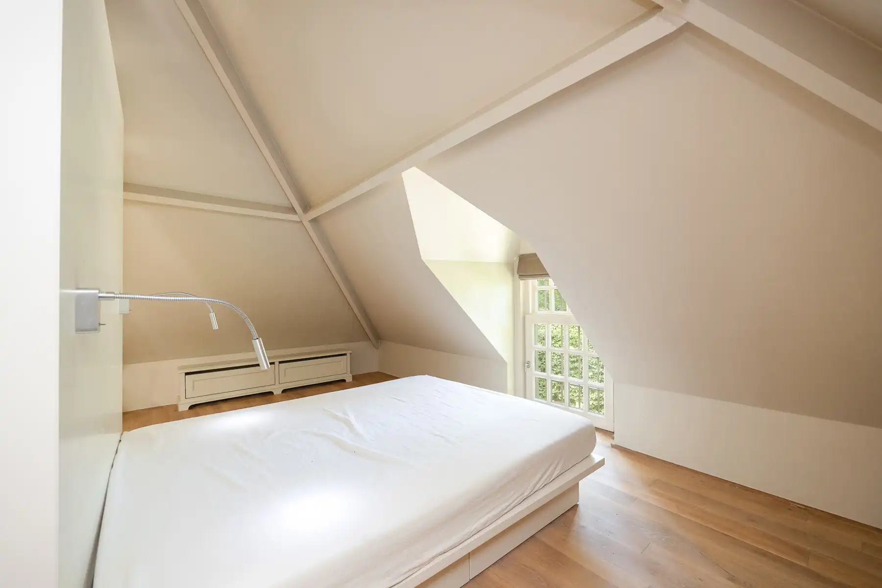 "VLASSAK-VERHULST" VILLA OP TOPLOCATIE foto 15