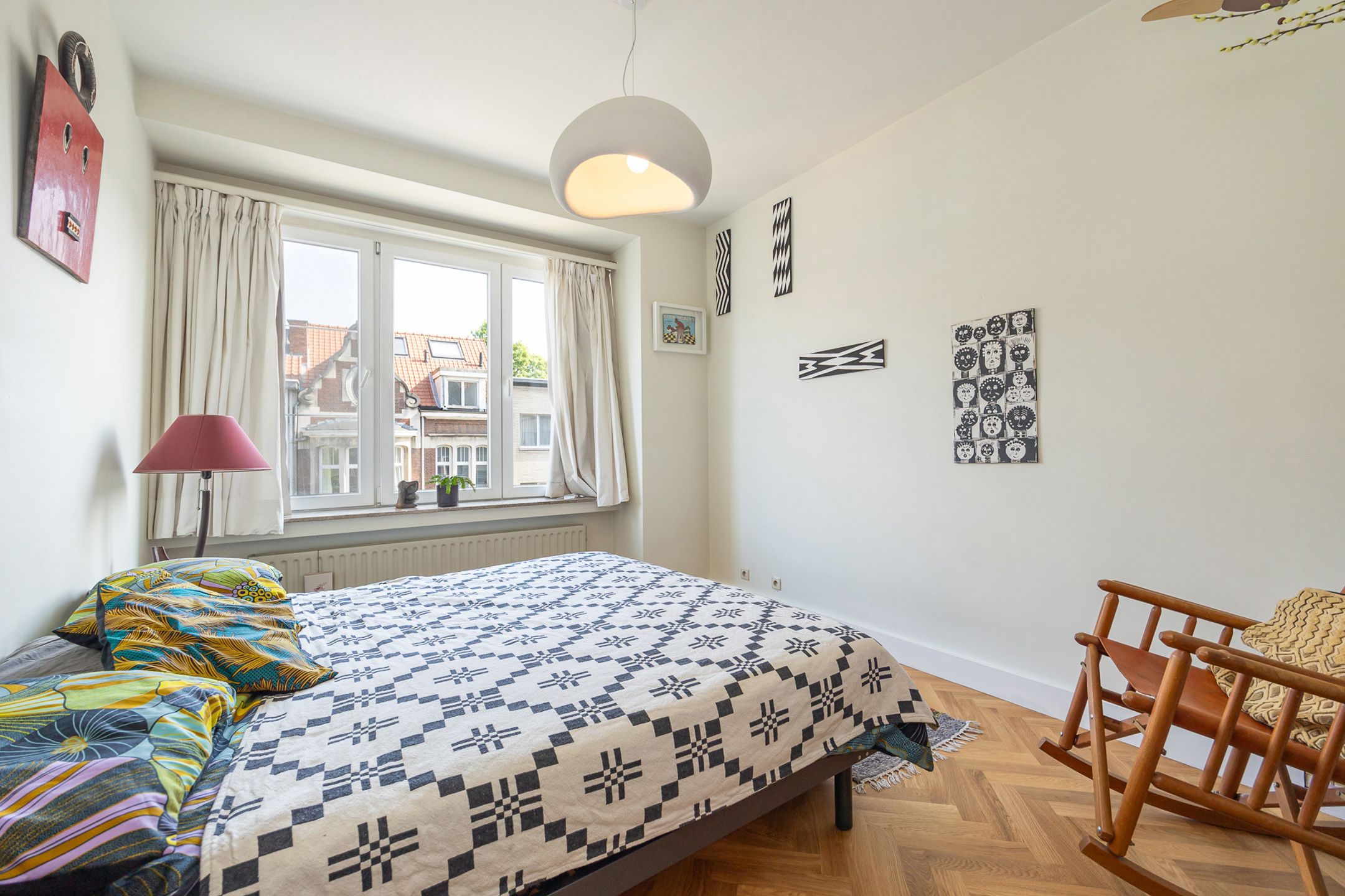 BERCHEM - Zonnig appartement in Pulhofbuurt foto 6