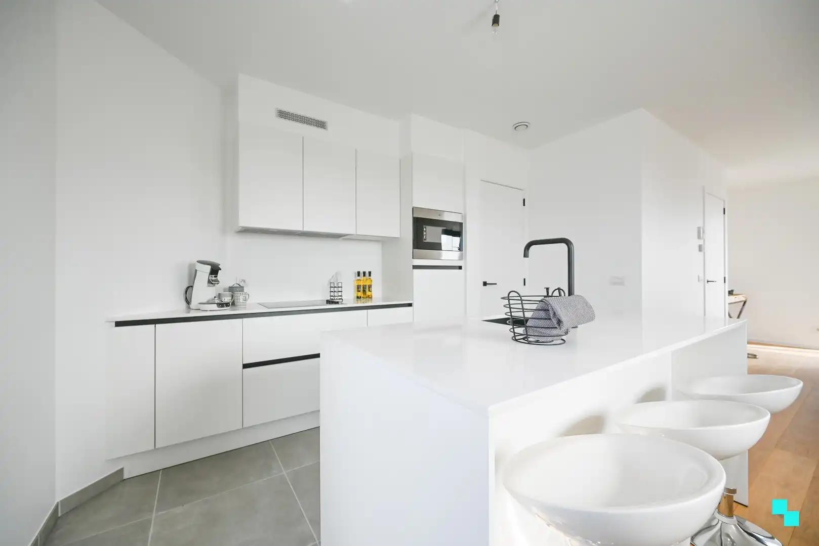 Energiezuinig tweeslaapkamerappartement met terras in Beveren-Leie! foto 9