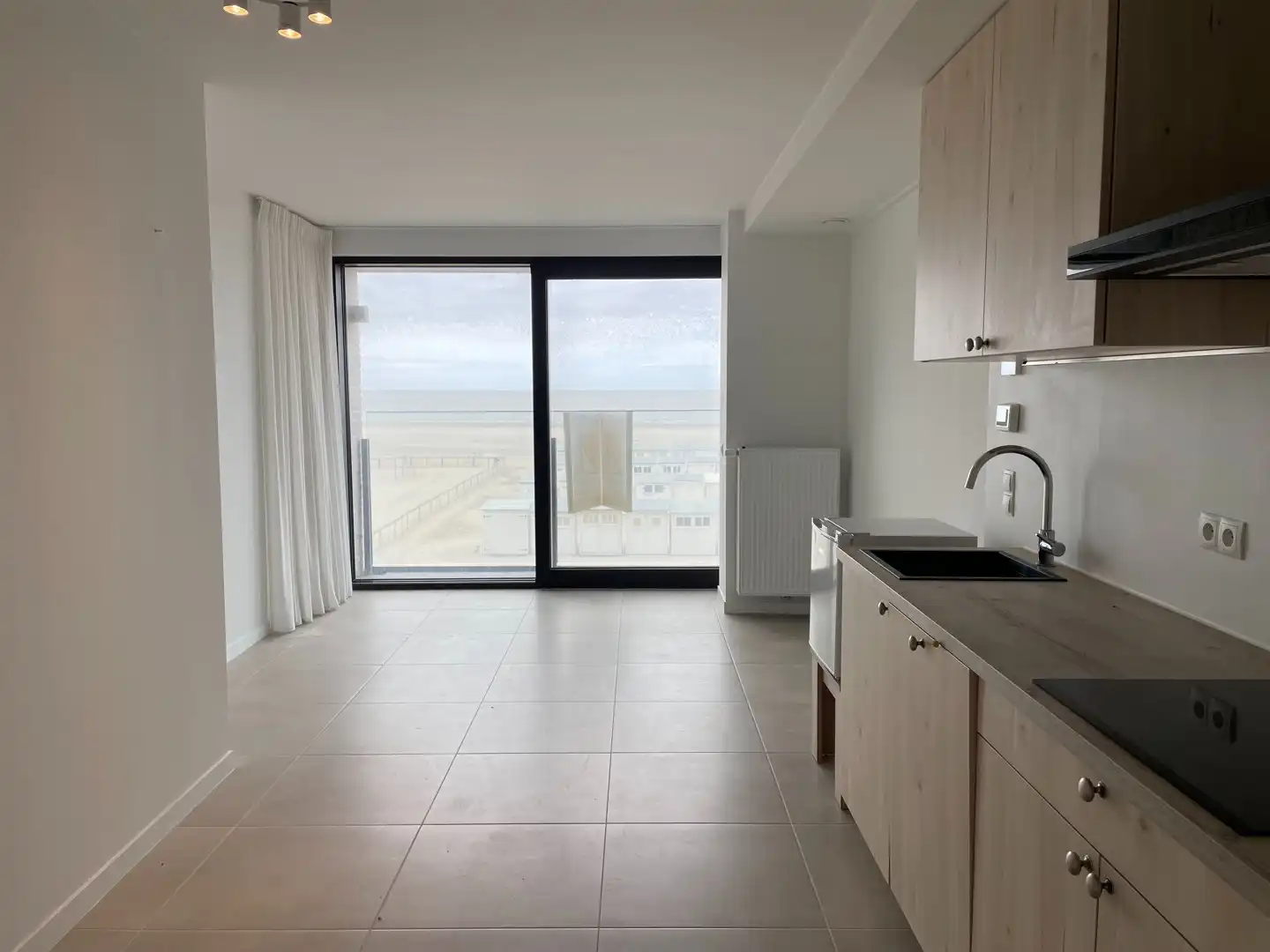 Appartement te huur Zeedijk-Heist 207/21 - 8301 Knokke-Heist