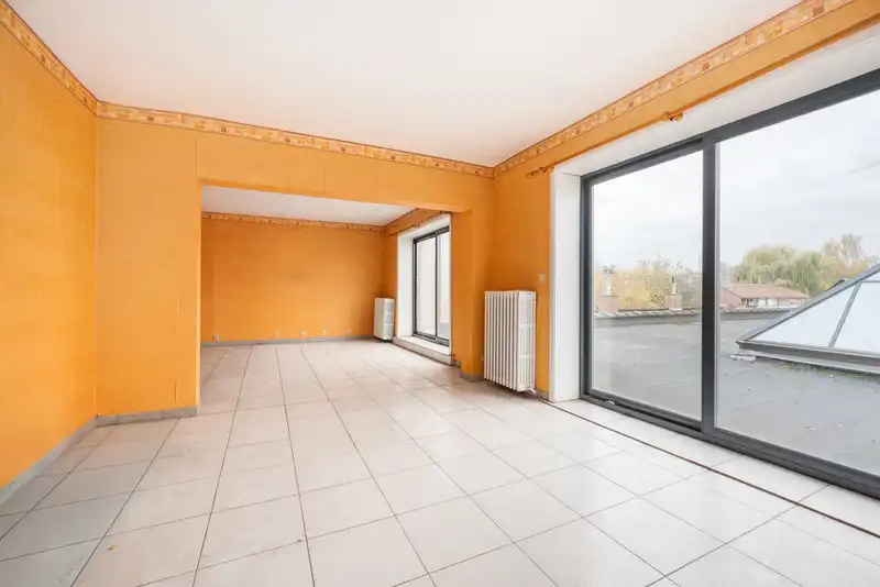 Centrum Roeselare - Bedrijfsgebouw met woongelegenheid en garage foto 23