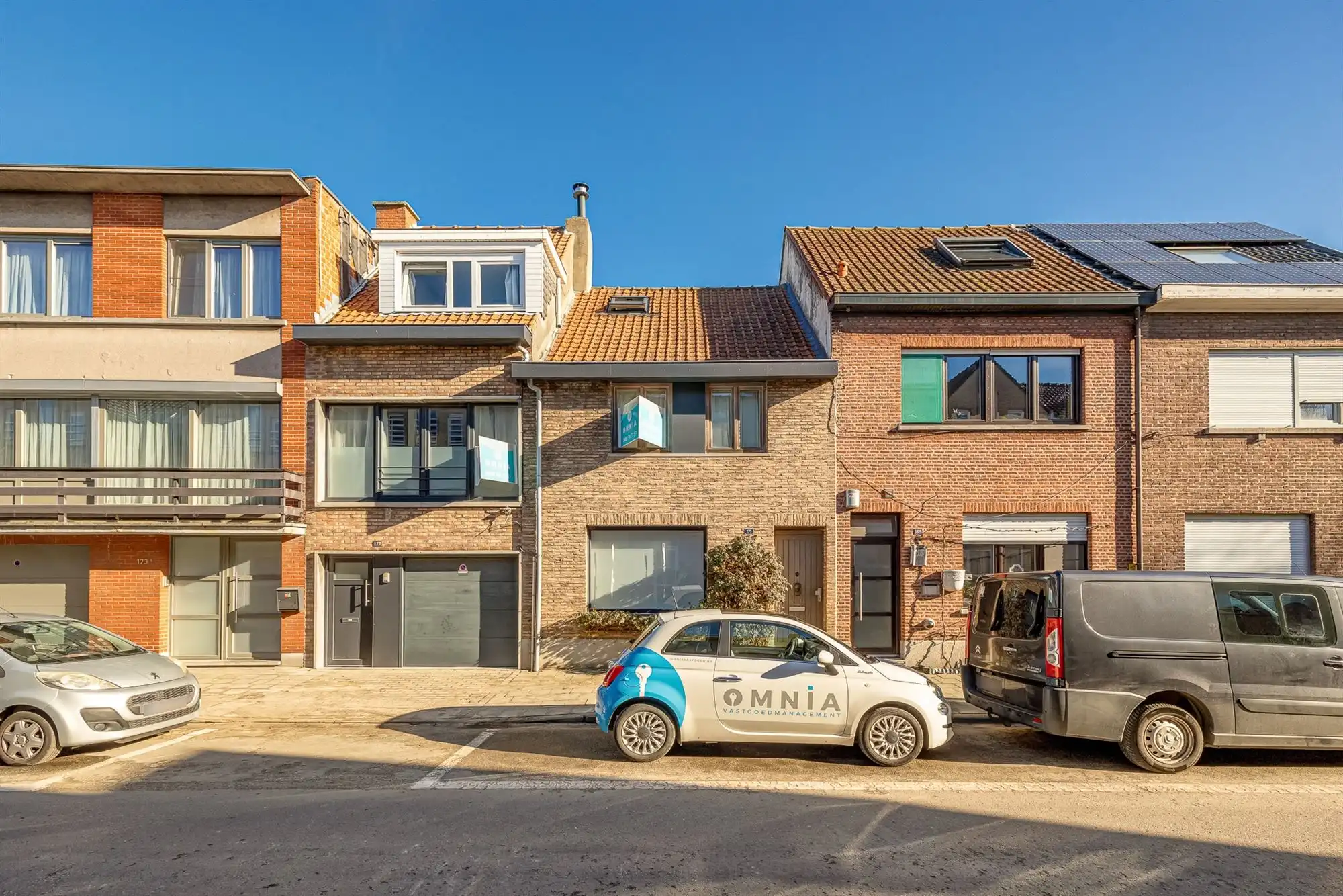 Charmante woning met tuin en ruim magazijn foto 8