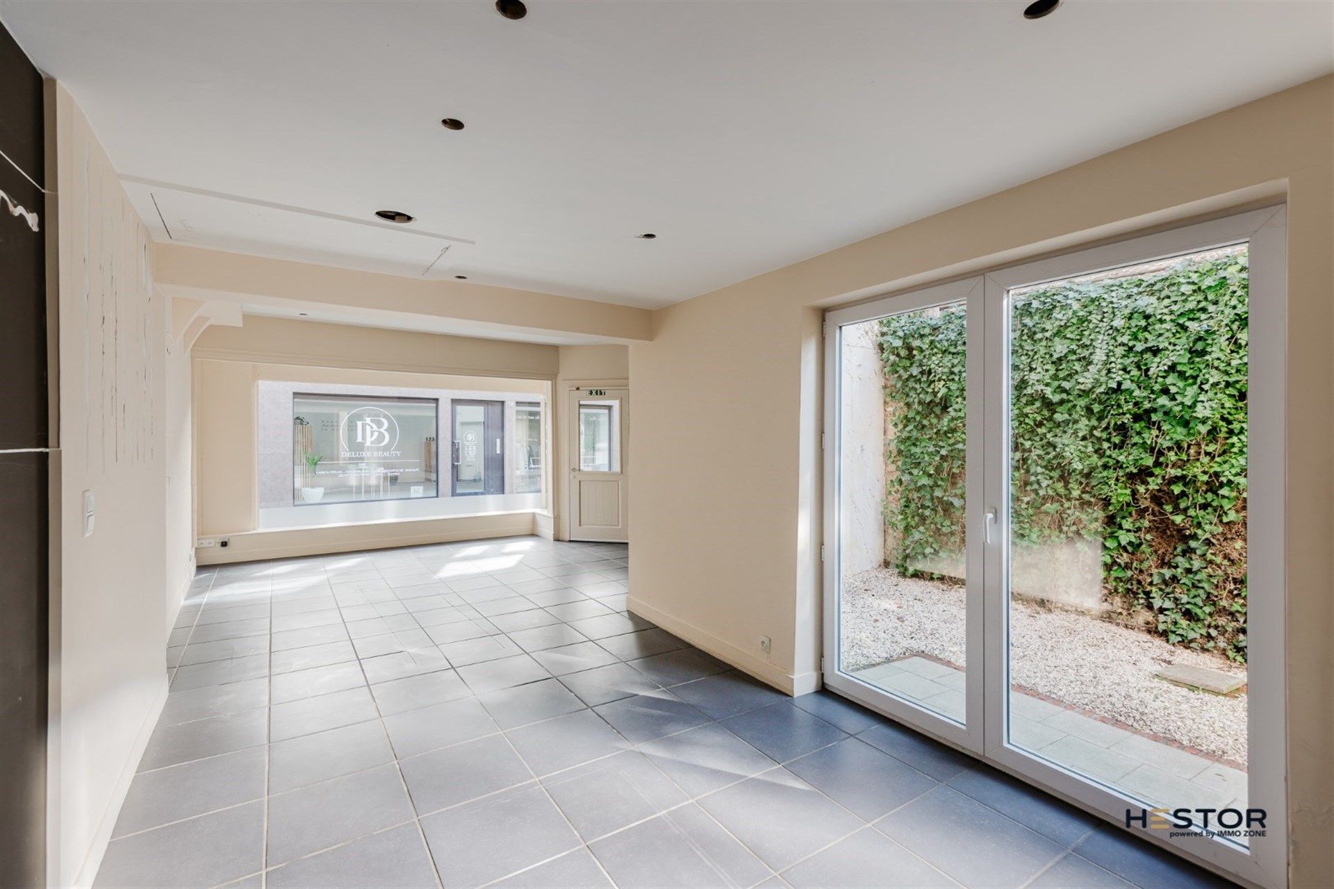 Veelzijdig handelspand op toplocatie in hartje Hamme!  foto 2