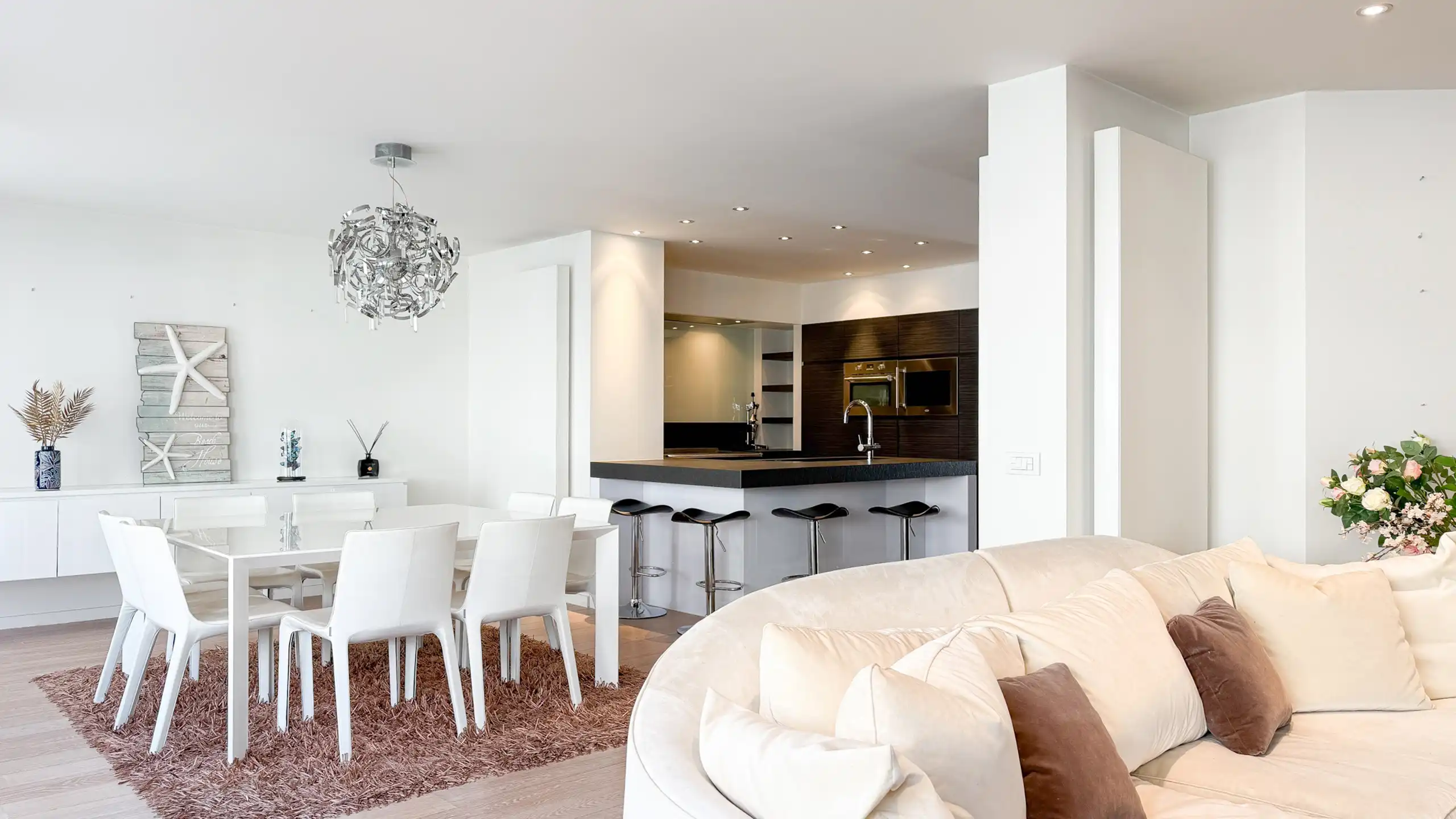 Uitzonderlijk appart. (163 m²) op topligging – Dumortierlaan foto {{pictureIndex}}