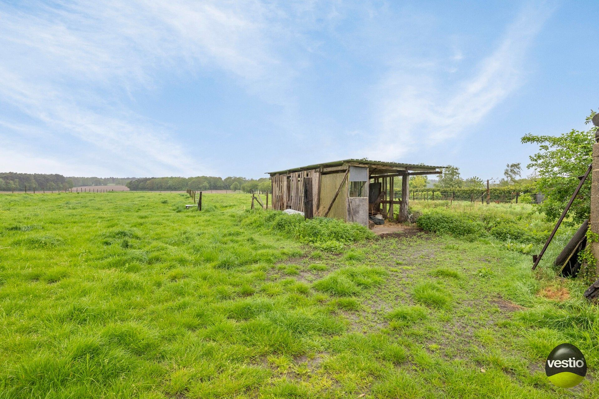 GELIJKVLOERSE WONING OP MOOI PERCEEL 34,38 ARE ( OF 67,39 ARE ) foto 25