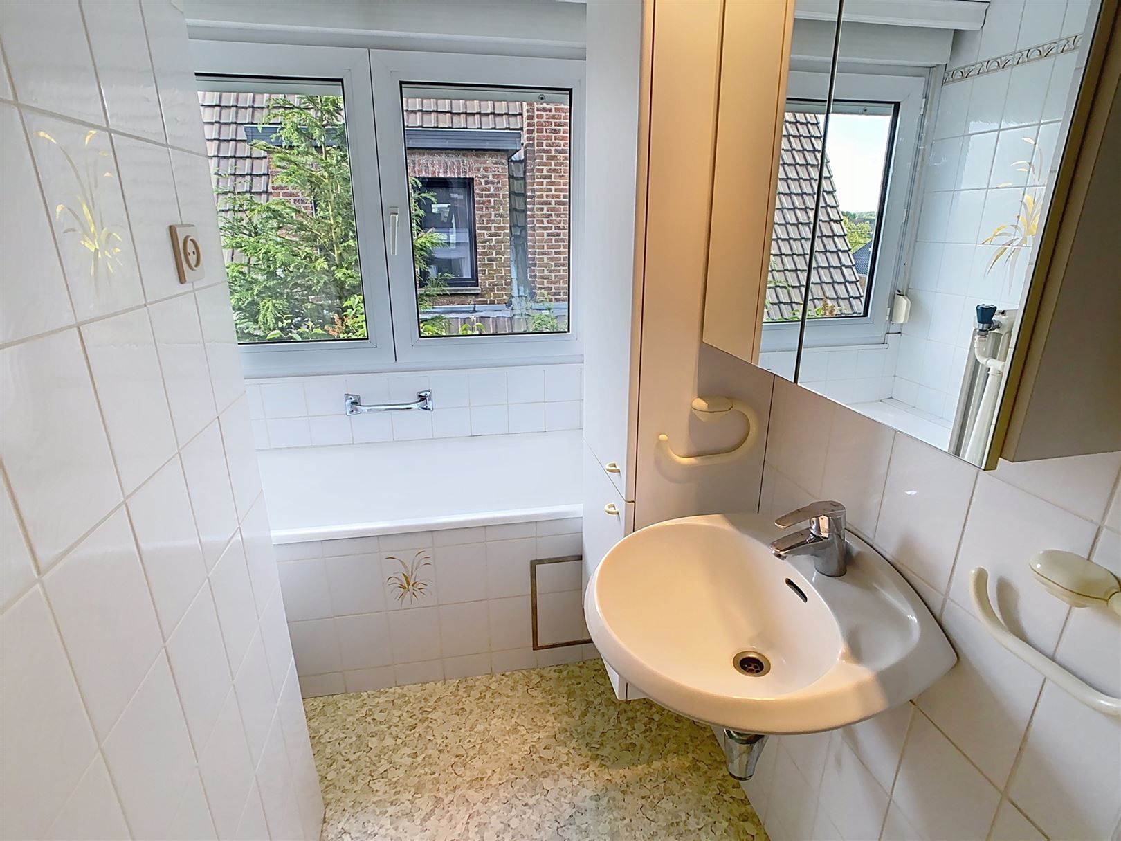Charmante woning, 3 slpks, garage, weides, 1h 23a 72ca foto 26