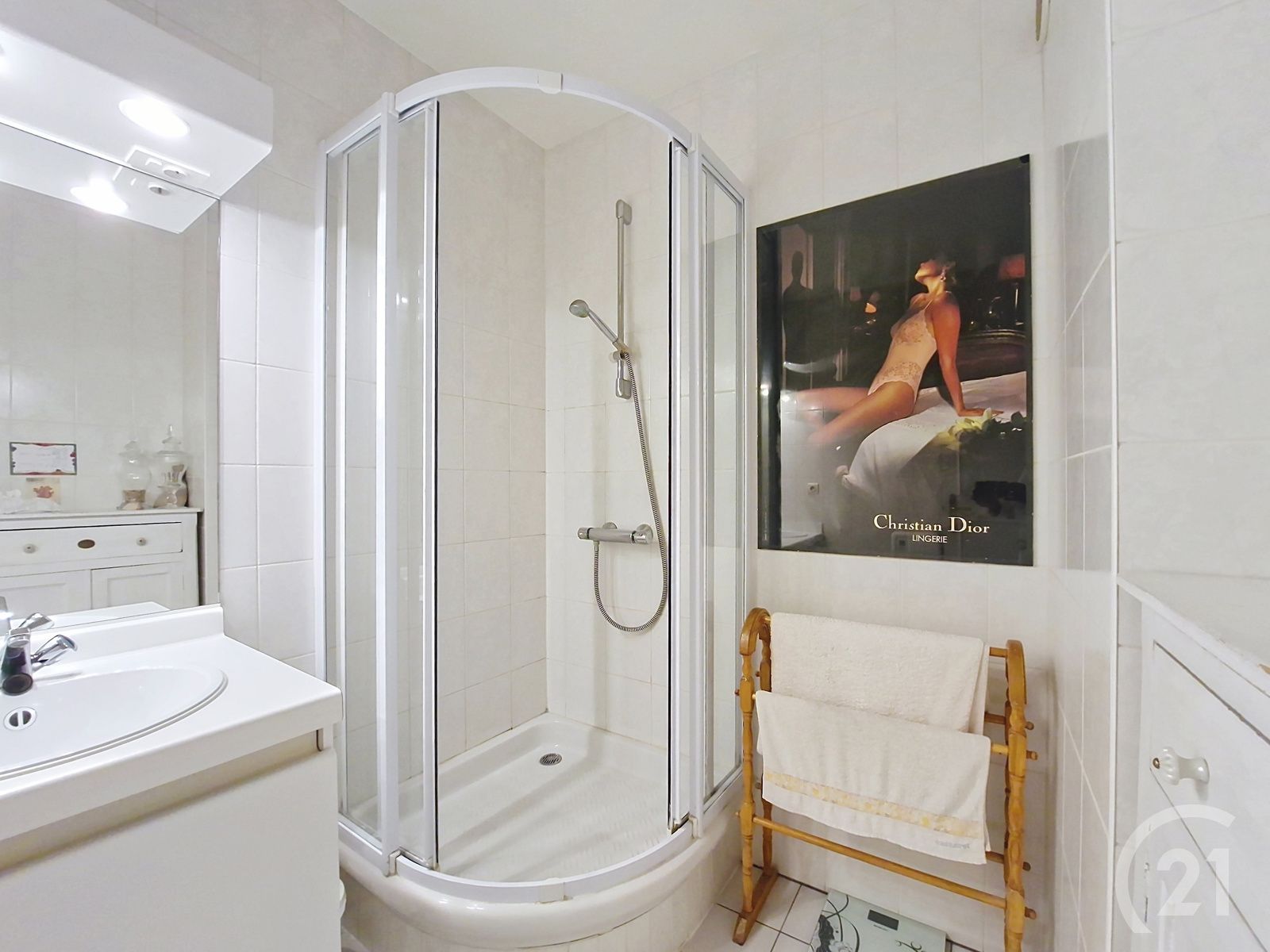 Appartement te koop in Koningshooikt! foto 14