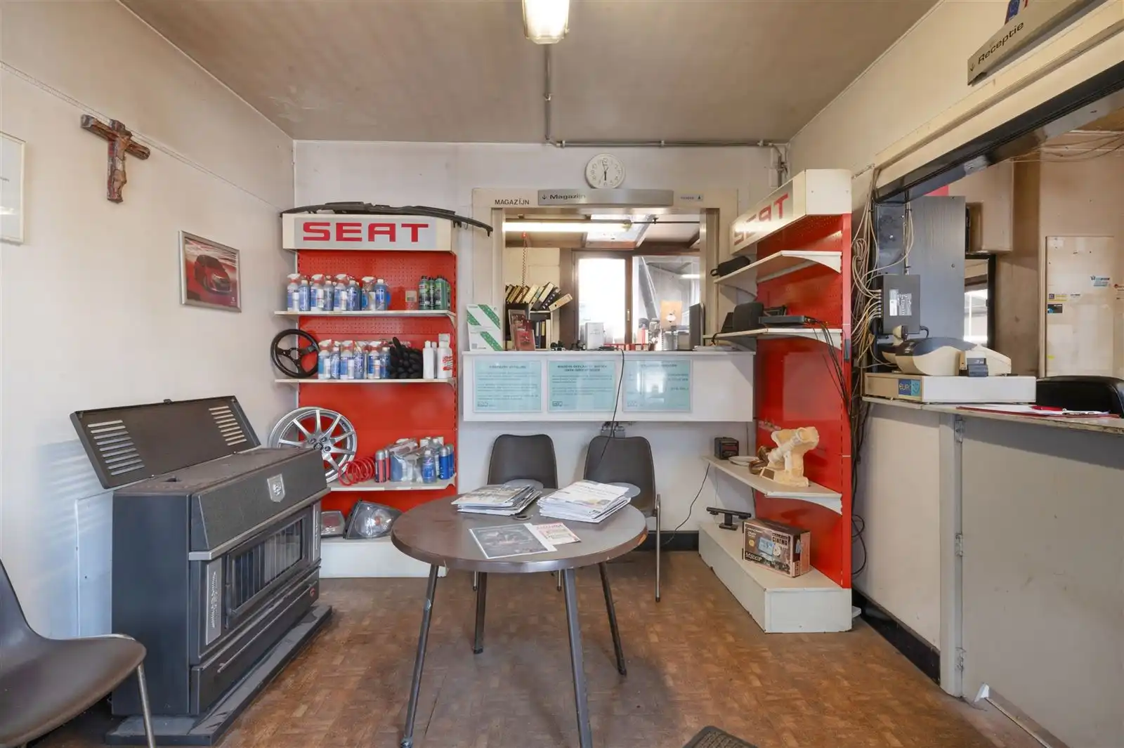 Functioneel bedrijfsgebouw te Kruisem! foto 6