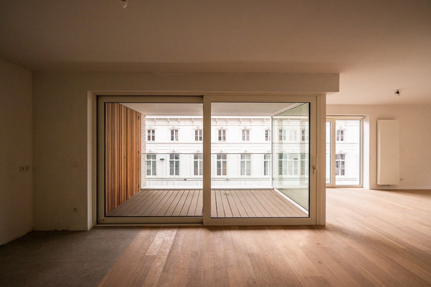 Ruim en energiezuinig hoekappartement met twee slaapkamers op toplocatie in Gent foto 9