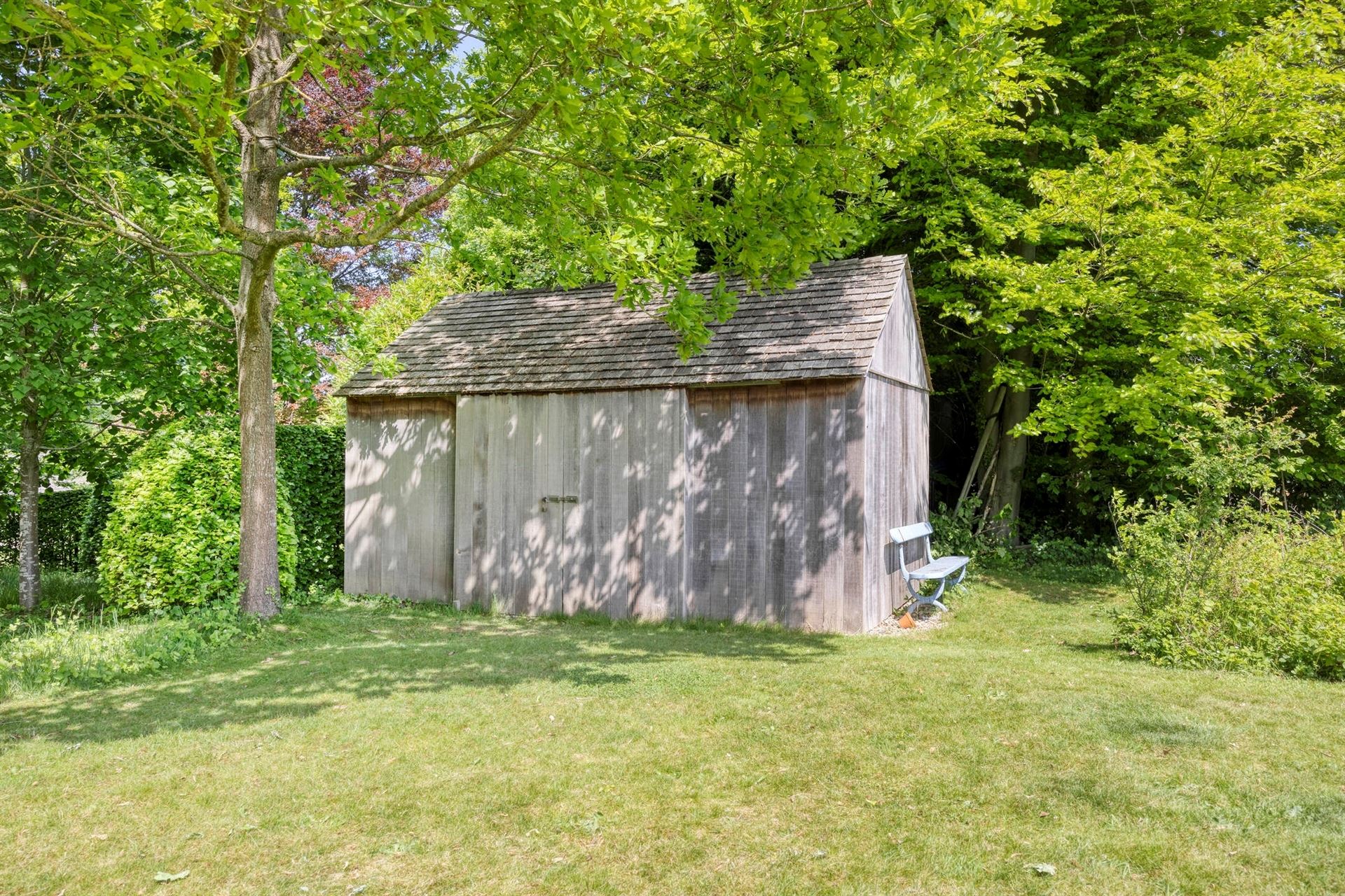 Prachtige moderne villa op ruim perceel foto 41