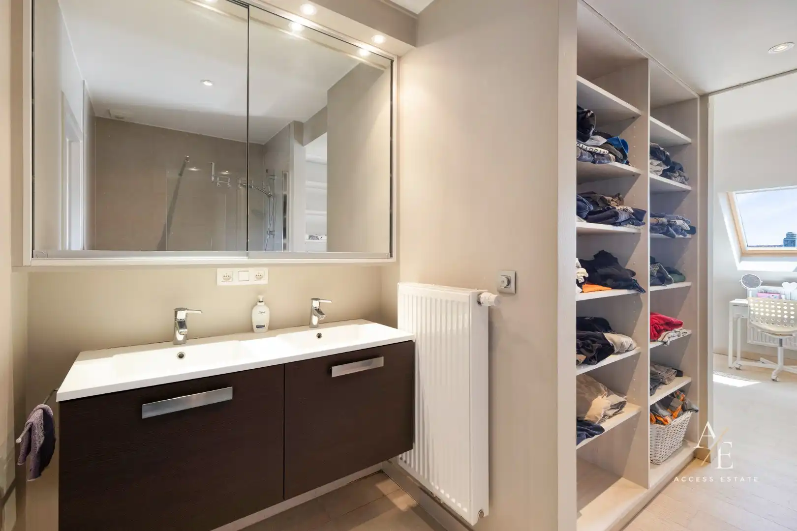 Ruim en energiezuinig appartement met 2 terrassen in hartje Deinze foto 19