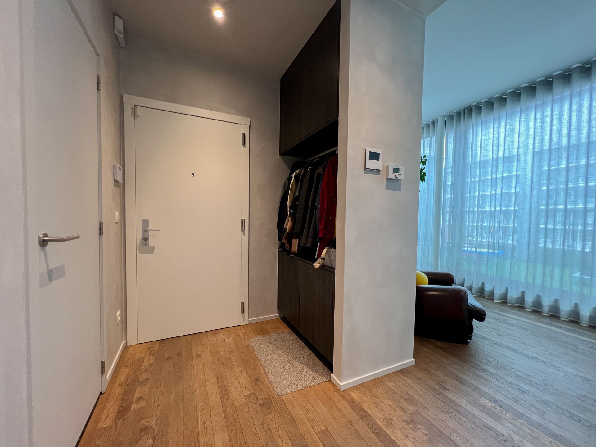 Penthouse met 2 slaapkamers en parking aan het Zuidpark foto 7