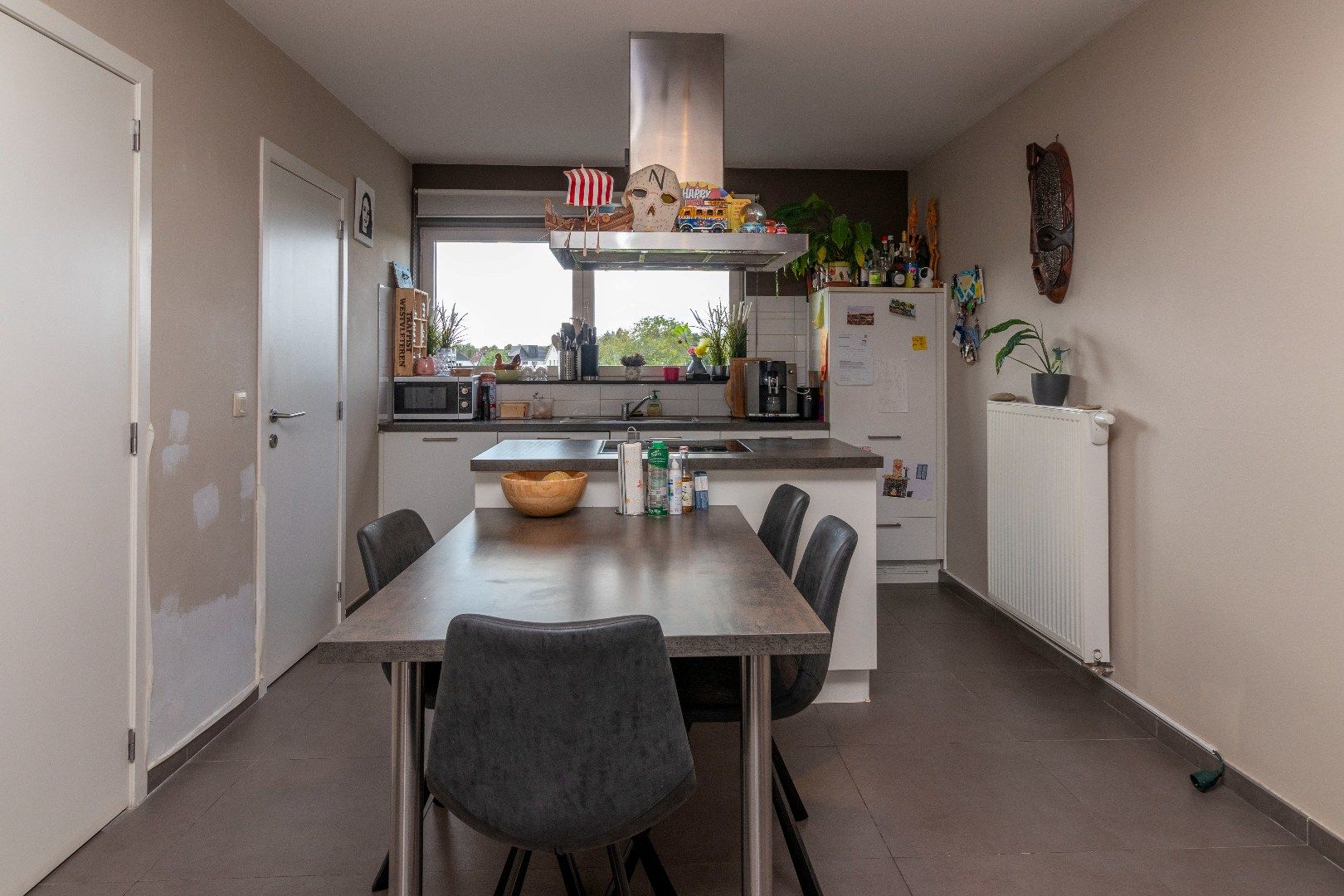 Ruime triplex (3slpks) op wandelafstand van station foto 3