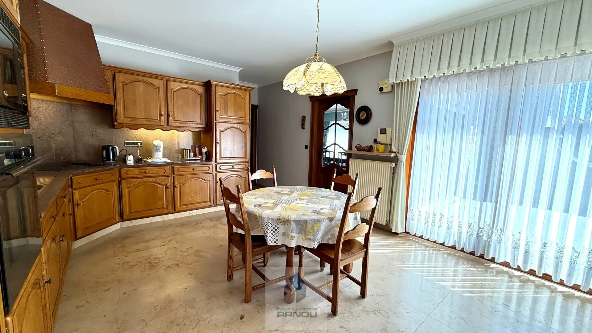 Verrassend ruime gelijkvloerse woning met 2 slaapkamers op gunstige ligging foto 12