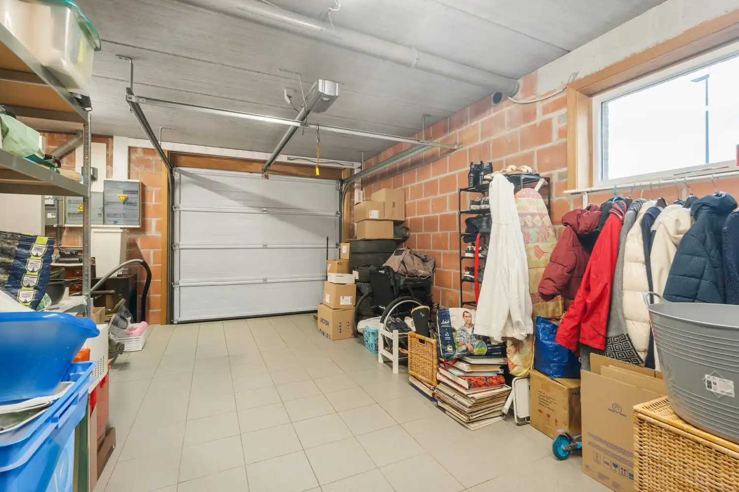 Prachtige 3-gevelwoning met studio, grote tuin en vrij uitzicht foto 19