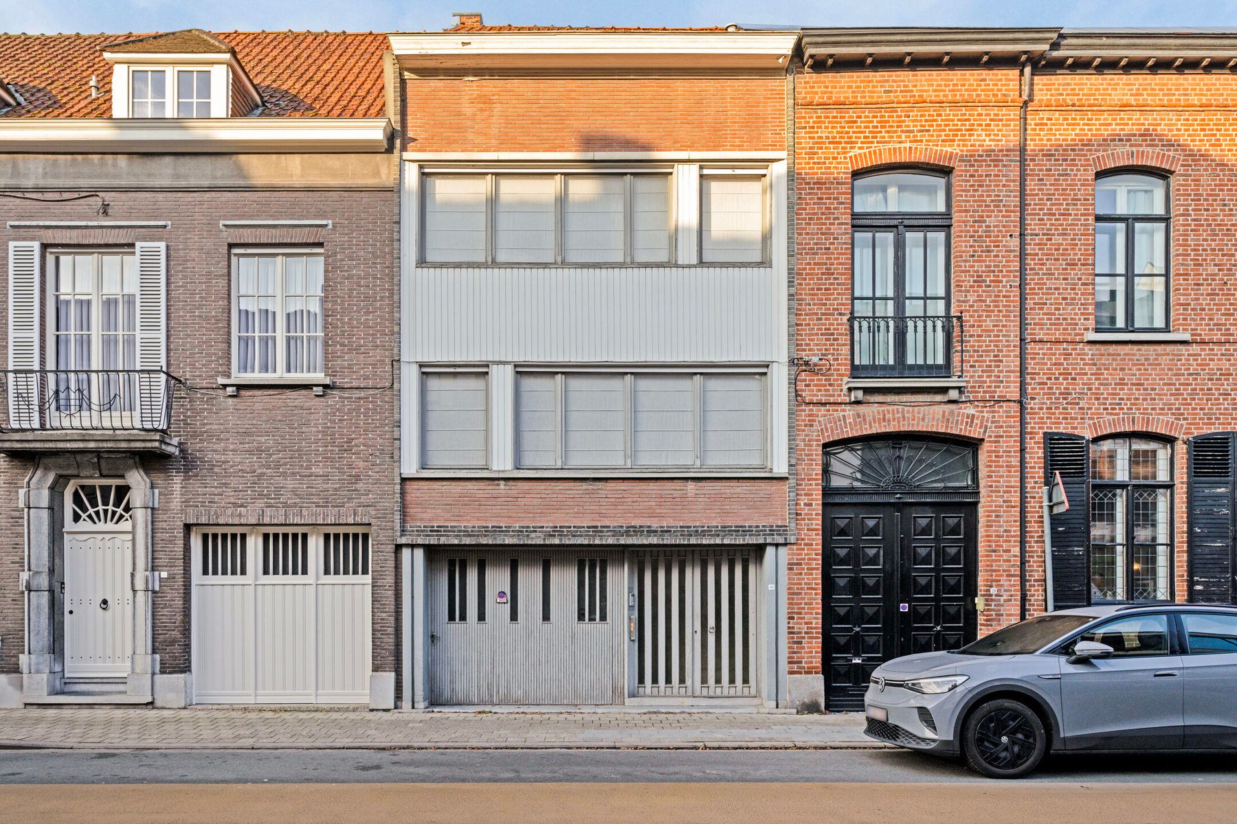 Hoofdfoto van de publicatie: Ruime woning met grote garage en tuin