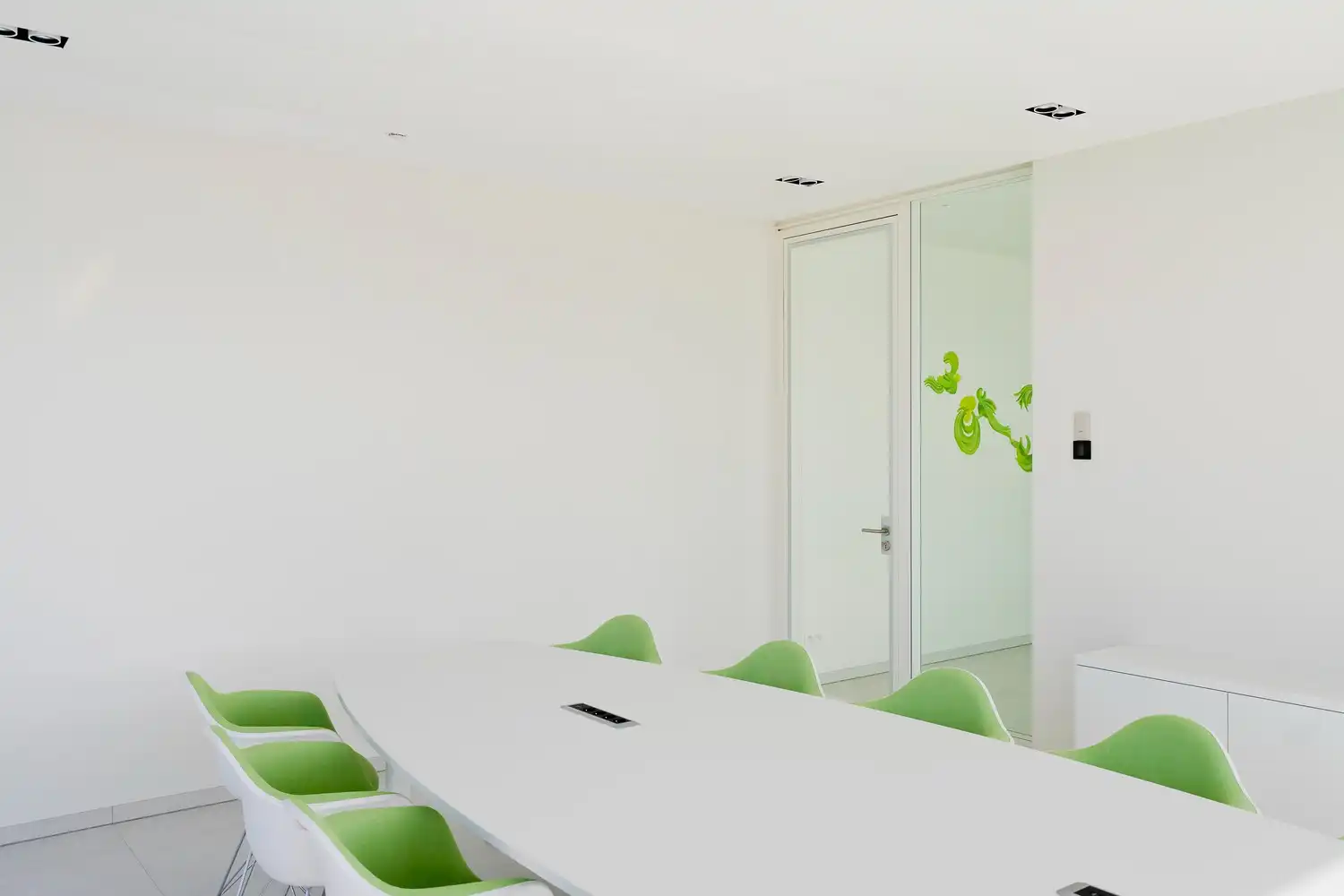 2.294m² Bedrijfsgebouw foto 9